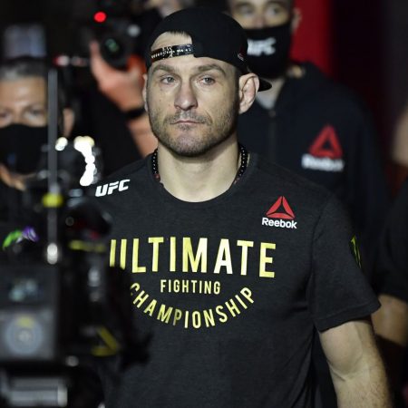 UFC 309 start time, TV schedule for Jon Jones vs. Stipe Miocic, Charles Oliveira vs. Michael Chandler