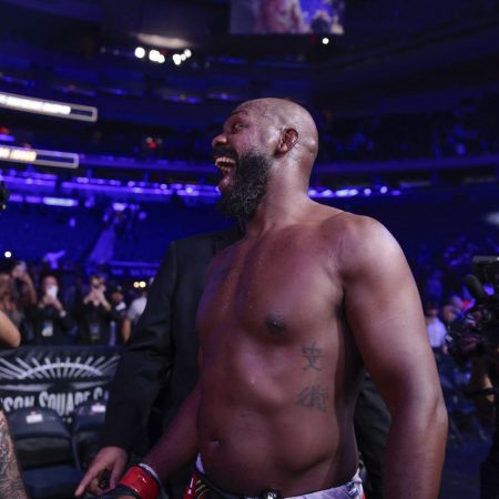 Jon Jones continues to dismiss Tom Aspinall fight: ‘Sure, call me duck for the next year’