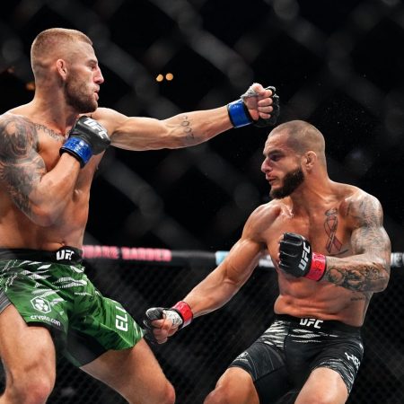 UFC 309 video: Oban Elliott scores stunning third-round knockout of Bassil Hafez