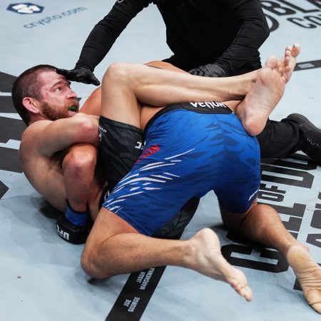UFC 309 video: Jim Miller taps Damon Jackson with nasty guillotine choke; Jackson retires afterward