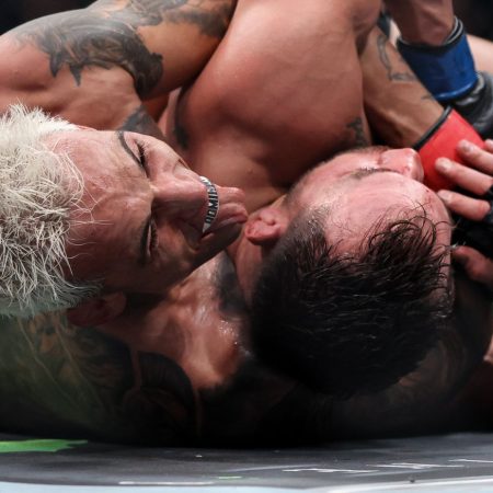 Charles Oliveira blasts referee for not being ‘severe’ enough against Michael Chandler’s illegal strikes at UFC 309