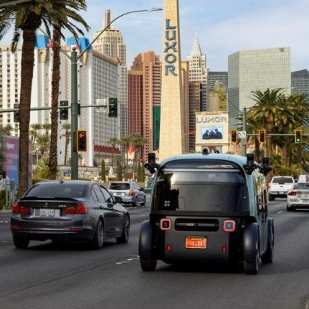 New Driverless ‘Robotaxis’ Begin Testing on Las Vegas Strip