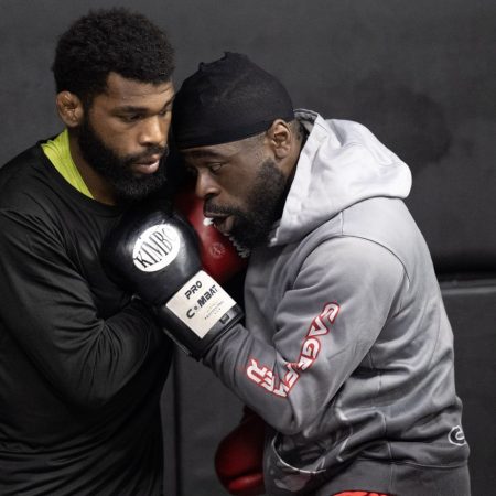 Kimbo Slice Jr. set to fight Bryce Hall at BKFC KnuckleMania 5