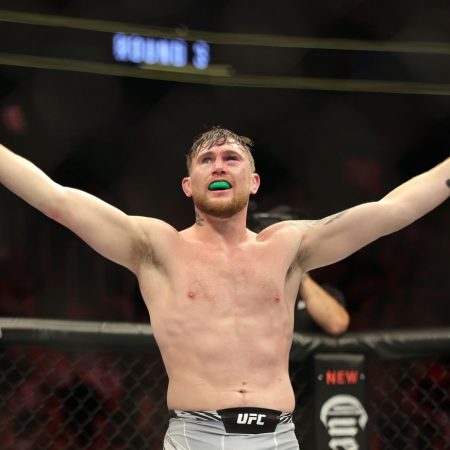 Darren Till faces Anthony Taylor on Jan. 18 at Misfits X Series 20 in Manchester