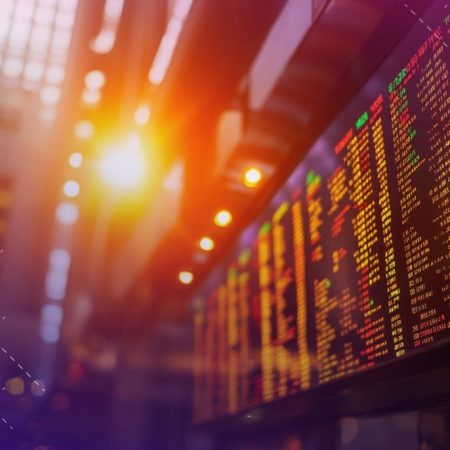 SEC Expected to Reject Solana Spot ETF Applications