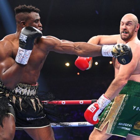 Morning Report: Francis Ngannou wants Tyson Fury rematch after his two Oleksandr Usyk losses