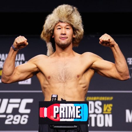 UFC 310 weigh-in video