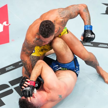 UFC 310 video: Eryk Anders brutalizes Chris Weidman with ground and pound for second-round finish 