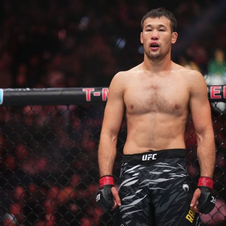 UFC 310 report: Shavkat Rakhmonov finally looked human, Alexandre Pantoja gets his respect