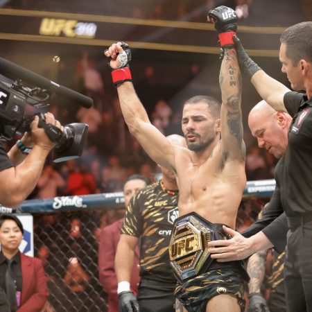 ‘Y’all overhyped this one’: Fighters react to Alexandre Pantoja’s dominant win over Kai Asakura at UFC 310
