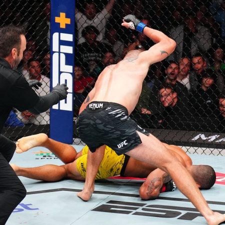 UFC Tampa video: Dustin Jacoby demolishes Vitor Petrino with brutal one-punch knockout