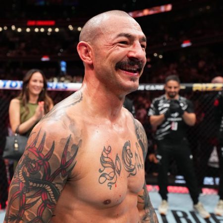Cub Swanson proud of longevity if this really is the end: ‘When I first started fighting, the D’Arce didn’t exist’