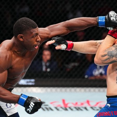 Joaquin Buckley carves up Colby Covington, UFC Tampa main event stopped due to gruesome cut