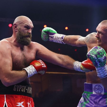 ‘Back to the drawing board’: Pros react to Oleksandr Usyk outclassing Tyson Fury in epic rematch