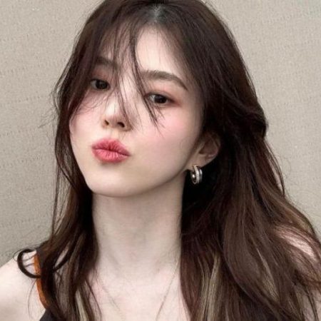 Mother of Prominent Korean Actress Avoids Jail Time For Gambling Case