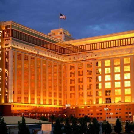 Armed Las Vegas Hotel Guest Shot Dead by Police Officer Following Standoff, Cops Reveal