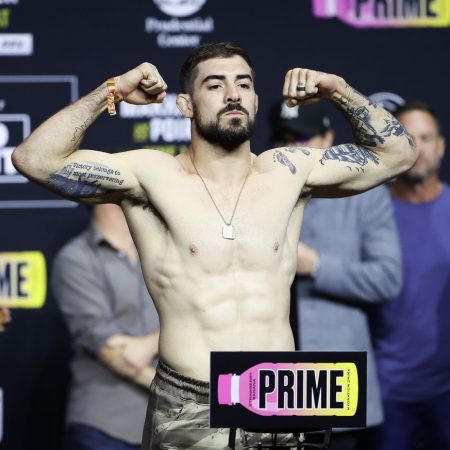 UFC Vegas 101 sees 2 bouts changed a week from event