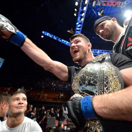 Ex-UFC champ Michael Bisping says he ‘lied my ass off’ to get commission approval to fight with bad eye