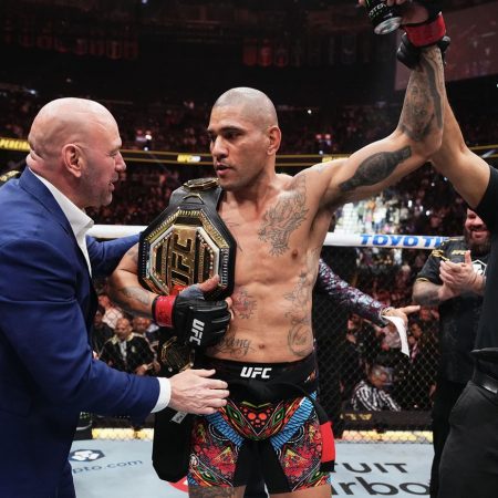 Alex Pereira claims he was ‘hacked’ after controversial UFC tweet