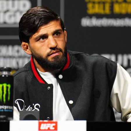 Arman Tsarukyan insulted by Mateusz Gamrot fight offer: ‘The UFC has angered me’