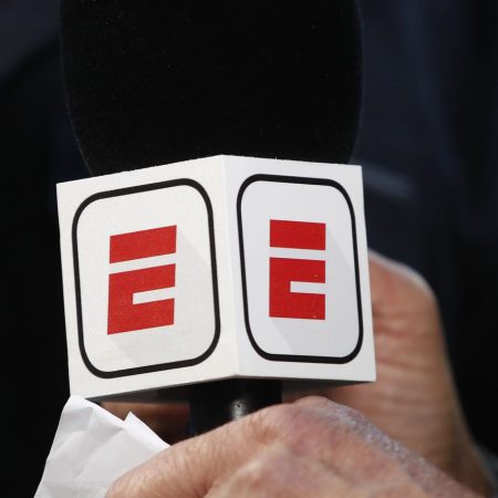 UFC in ‘no rush’ to close new broadcast rights deal, ESPN ‘still heavily included in the mix’