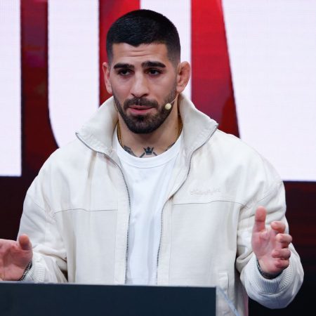 Dana White confirms Ilia Topuria expected to fight Islam Makhachev or Charles Oliveira at UFC 317