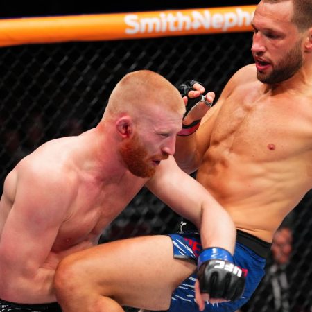 UFC Des Moines video: Reinier de Ridder flattens Bo Nickal with brutal body shot knockout, calls out Sean Strickland